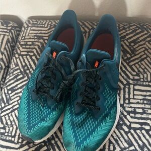 Nike Teal and Black Running Shoes